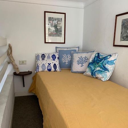 Seaside Apartment บอร์ดิเกรา ภายนอก รูปภาพ